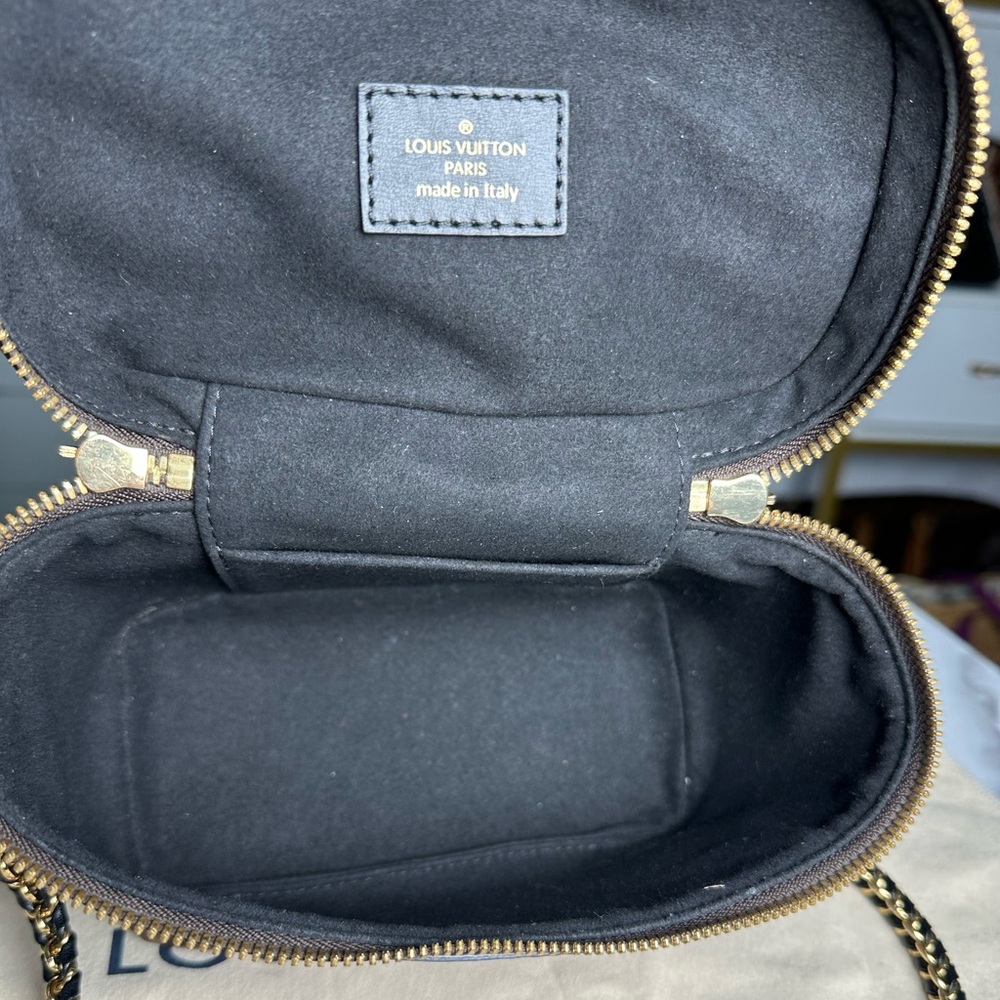 SOLD ❌ Louis Vuitton Reverse Monogram Vanity PM - Picture 11 of 13